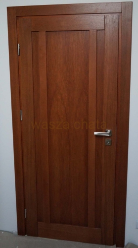 DRZWI SOSNOWE NW14A