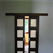 rozsuwane4 : drzwi sosnowe, drzwi dębowe, drzwi drewniane, drzwi wewnętrzne, drzwi wewnętrzne drewniane, drzwi przesuwne, drzwi harmonijkowe, drzwi na wymiar, drzwi nietypowe